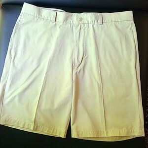 Daniel Bishop Shorts Men's 38 Tan Cotton Blend Flat Front Stay Tucked Waistband